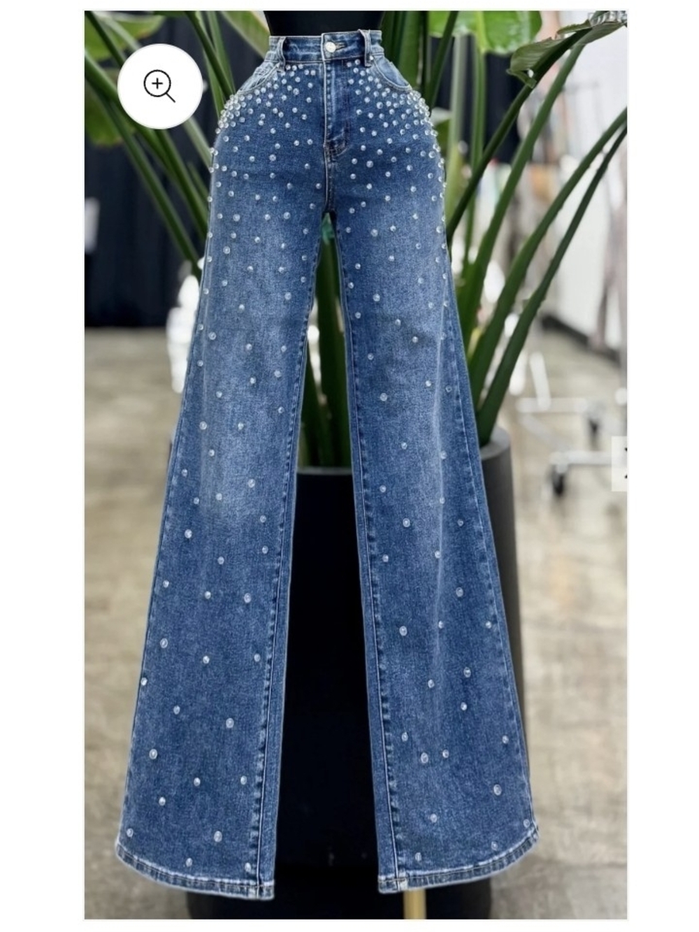 Pearl-Embellished Wide Leg Women’s Jeans - Blue